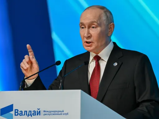 Putin afirma que poderá utilizar todos os tipos de armas em caso de ataque direto à Rússia