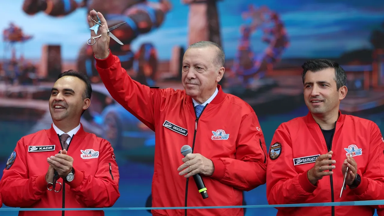 Erdogan: "A Türkiye está a transformar a indústria de defesa com uma "revolução completa"