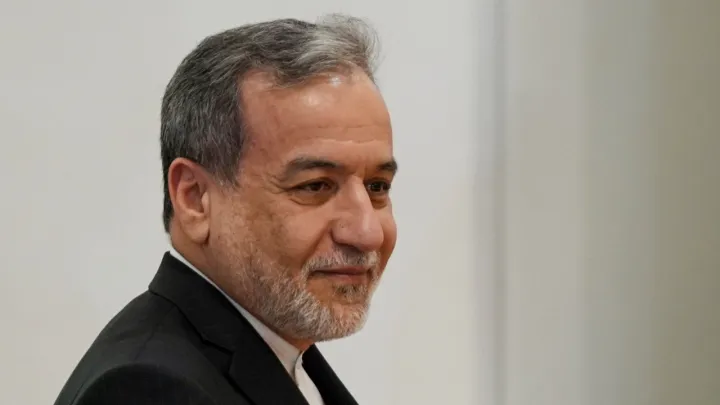 عراقچی: ایران برای پایان جنگ، آماده دستیابی به راه‌حلی عادلانه از مسیر دیپلماسی است