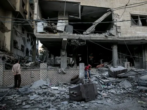 کشته شدن سه فلسطینی در حملات اسرائیل همزمان با ادامه نقض آتش‌بس در غزه