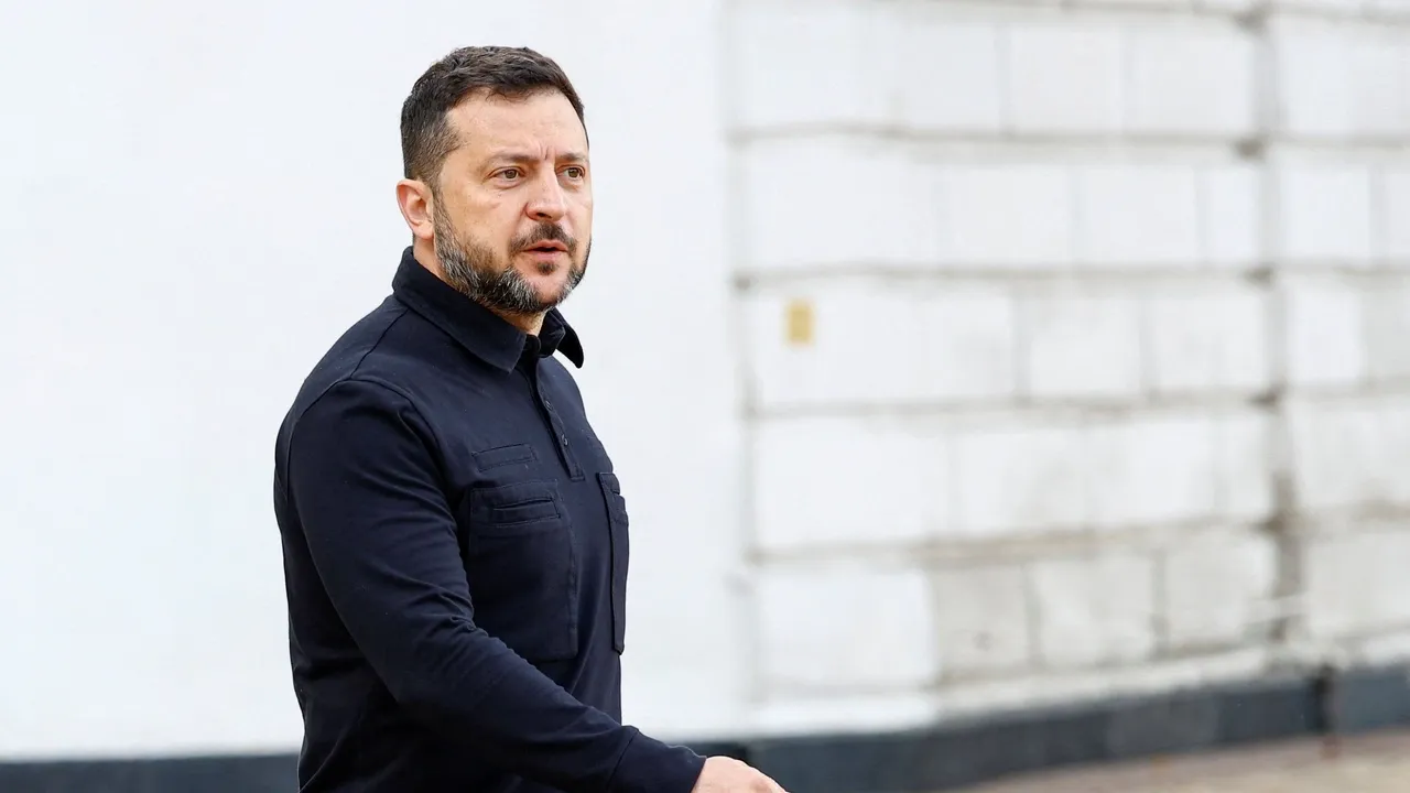 Zelensky: Moscovo está a preparar-se para um 'ataque maciço' à Ucrânia