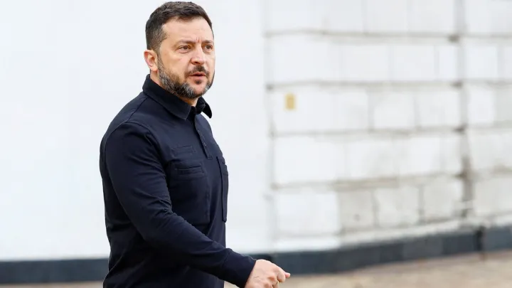Президент Зеленский: “Ресей ауқымды шабуылға дайындалып жатыр”