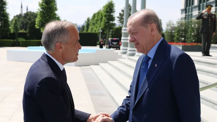 Kanada Baş naziri M.Karni Türkiyəyə rəsmi səfər edəcək