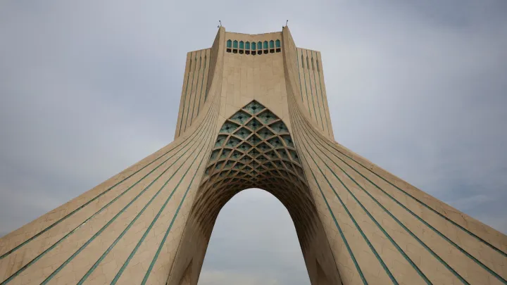 Иран: «АҚШ-тың соғысты тоқтату ұсынысына араағайын елдер арқылы жауап беріледі»