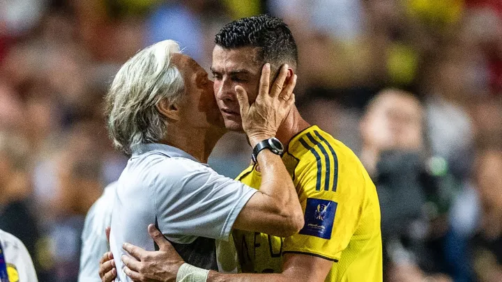 Cristiano Ronaldo promete continuar a jogar por Portugal após conflito com Jorge Jesus