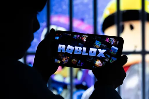Egypt officially blocks Roblox, citing risks to children