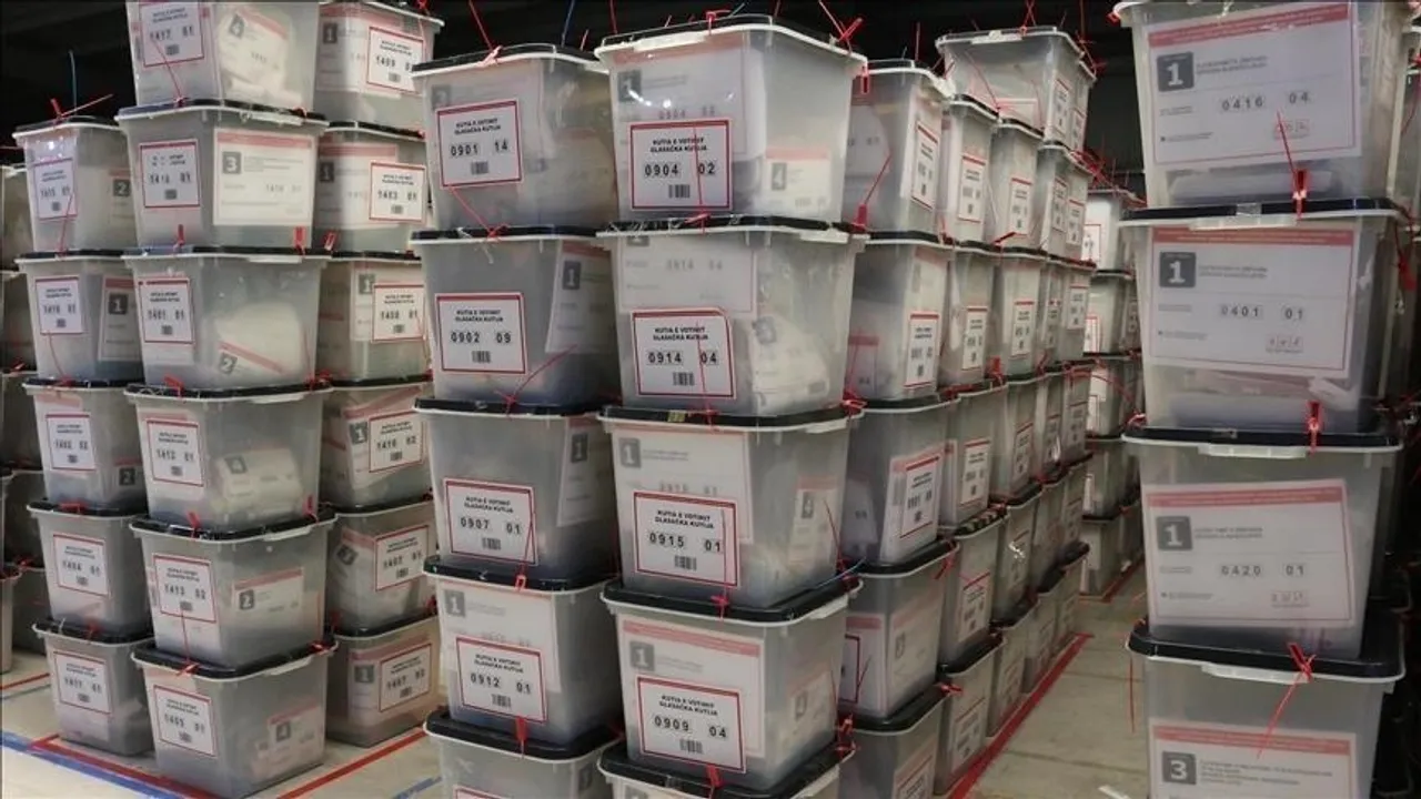 Prokuroria e Mitrovicës nis hetimet për 43 kryesues të qendrave të numërimit për manipulim votash