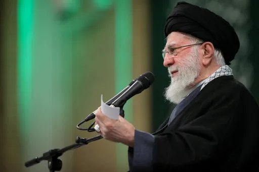 Khamenei upozorava na regionalni rat u slučaju američkog napada