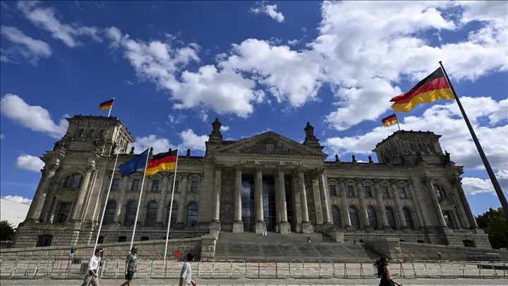 Njemačka opozicija zahtijeva od vlade istragu o Epsteinovim dosijeima