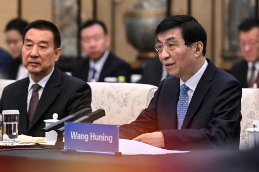 Кина ќе ги поддржи силите на Тајван кои се залагаат за обединување