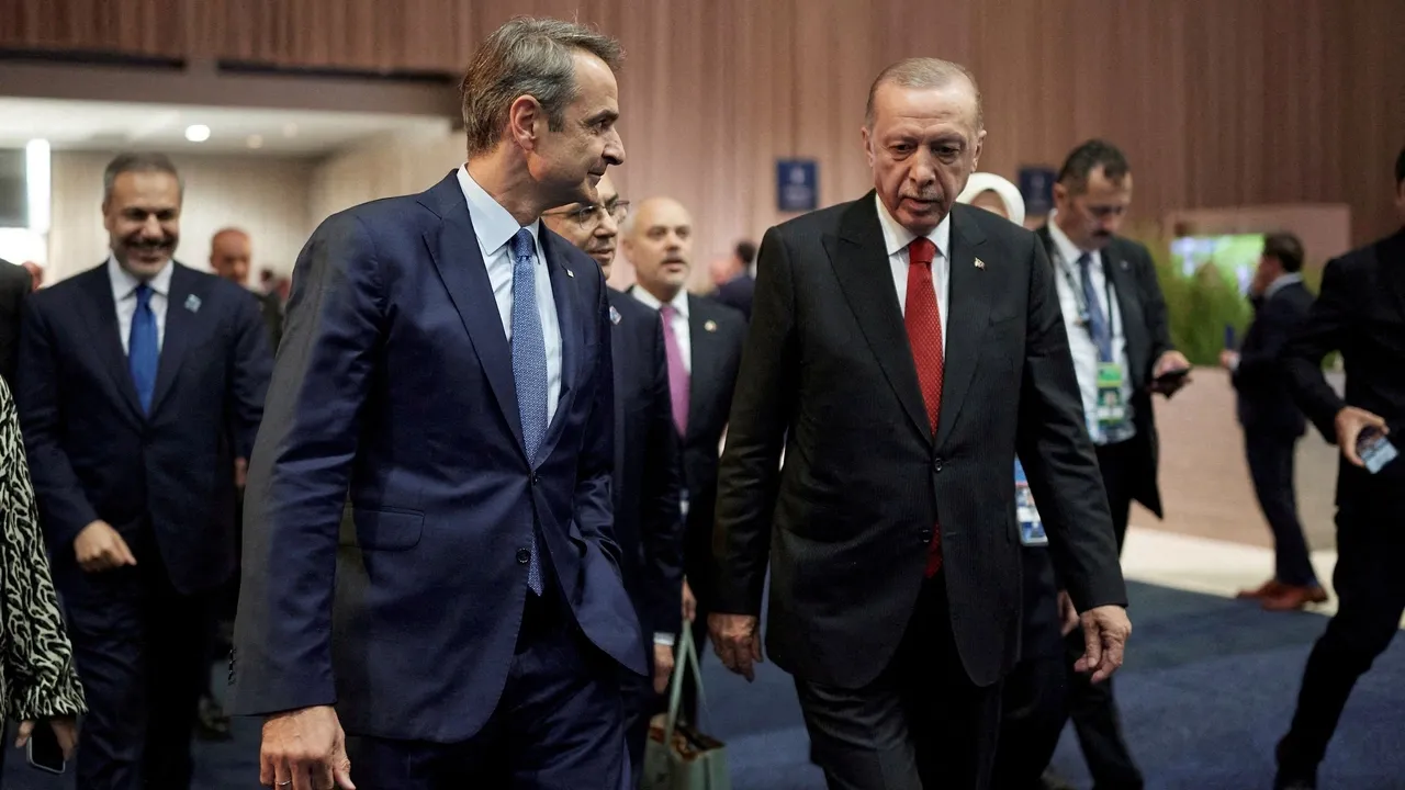 Грекия премьер-министрі Түркияға сапарлай келеді