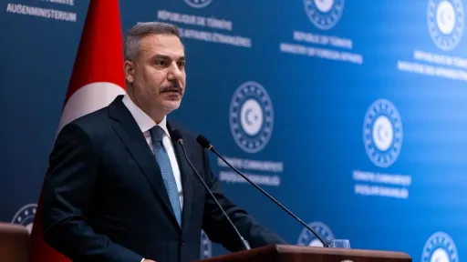 Түркия Сыртқы істер министрі Иранда әуе шабуылдары режимнің өзгеруіне әкеп соқпайтынын мәлімдеді