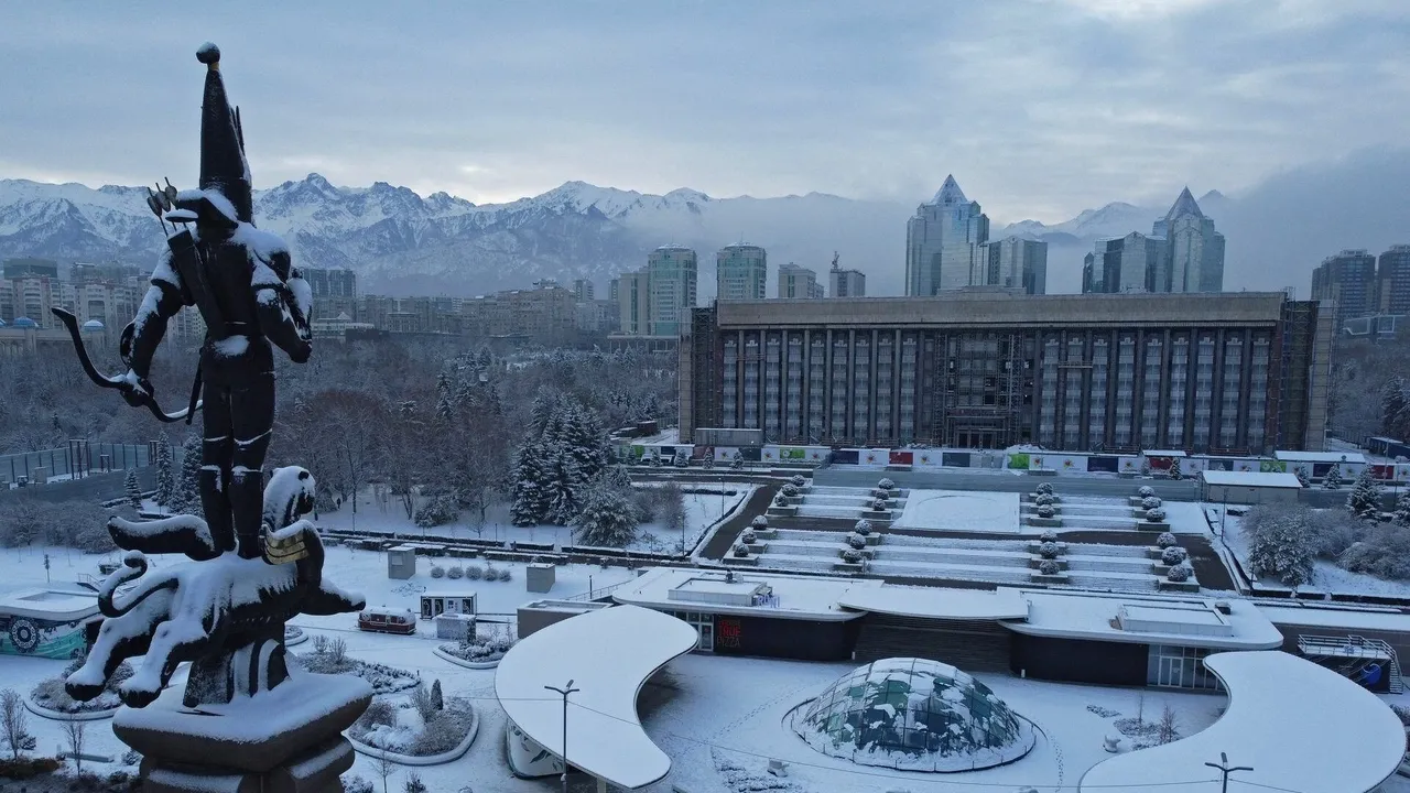 Казахстан «понизил» статус русского языка?