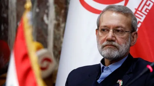 AQŞ belän atom-töş söyläşüläre tizlände: İran yuğarı däräcäle qurqınıçsızlıq şefın Omanğa cibärde