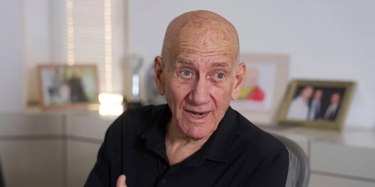 Israelita Olmert alerta que as políticas na Cisjordânia ocupada se assemelham a uma «limpeza étnica»