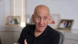 Israelita Olmert alerta que as políticas na Cisjordânia ocupada se assemelham a uma «limpeza étnica»