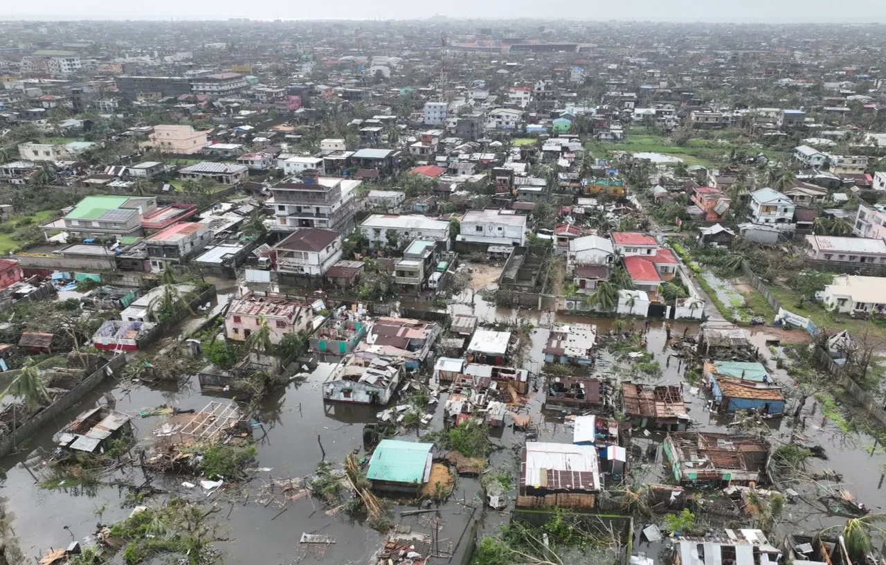 At least nine killed after tropical cyclone Gezani slams into Madagascar