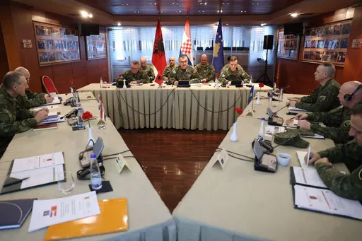 Održan sastanak komandanata vojski Hrvatske, Albanije i Kosova u Skadru, oštra osuda Srbije