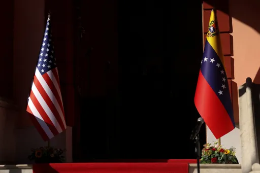 US issues license allowing transactions with some Venezuelan banks as ties warm