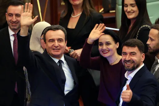 Vendet e rajonit urojnë qeverinë e re të Kosovës