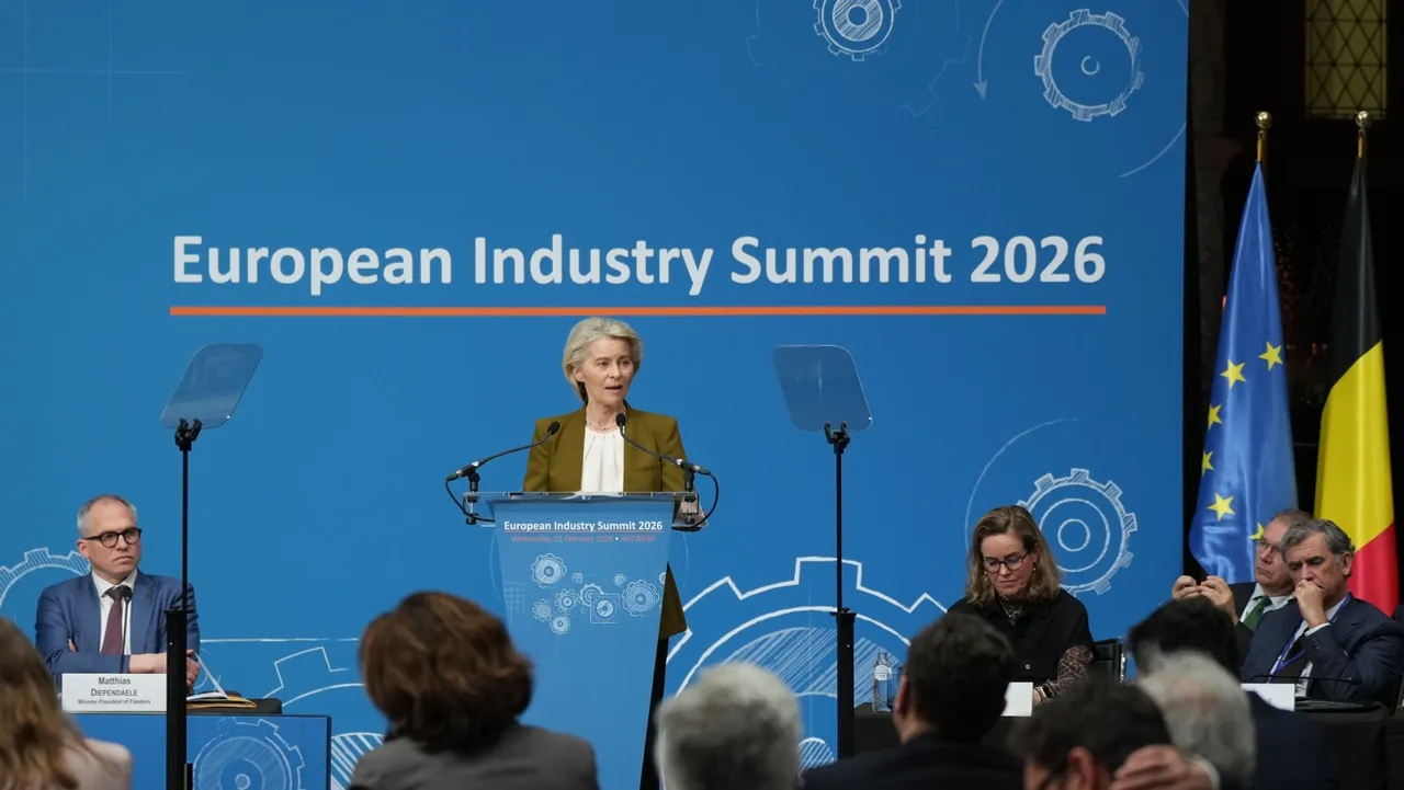 Европарламент одобрил $107 млрд для Украины