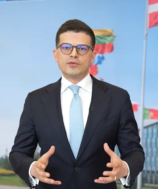 Vengu: Korridori 8, zyrtarisht në planet dhe instrastrukturën e NATO-s