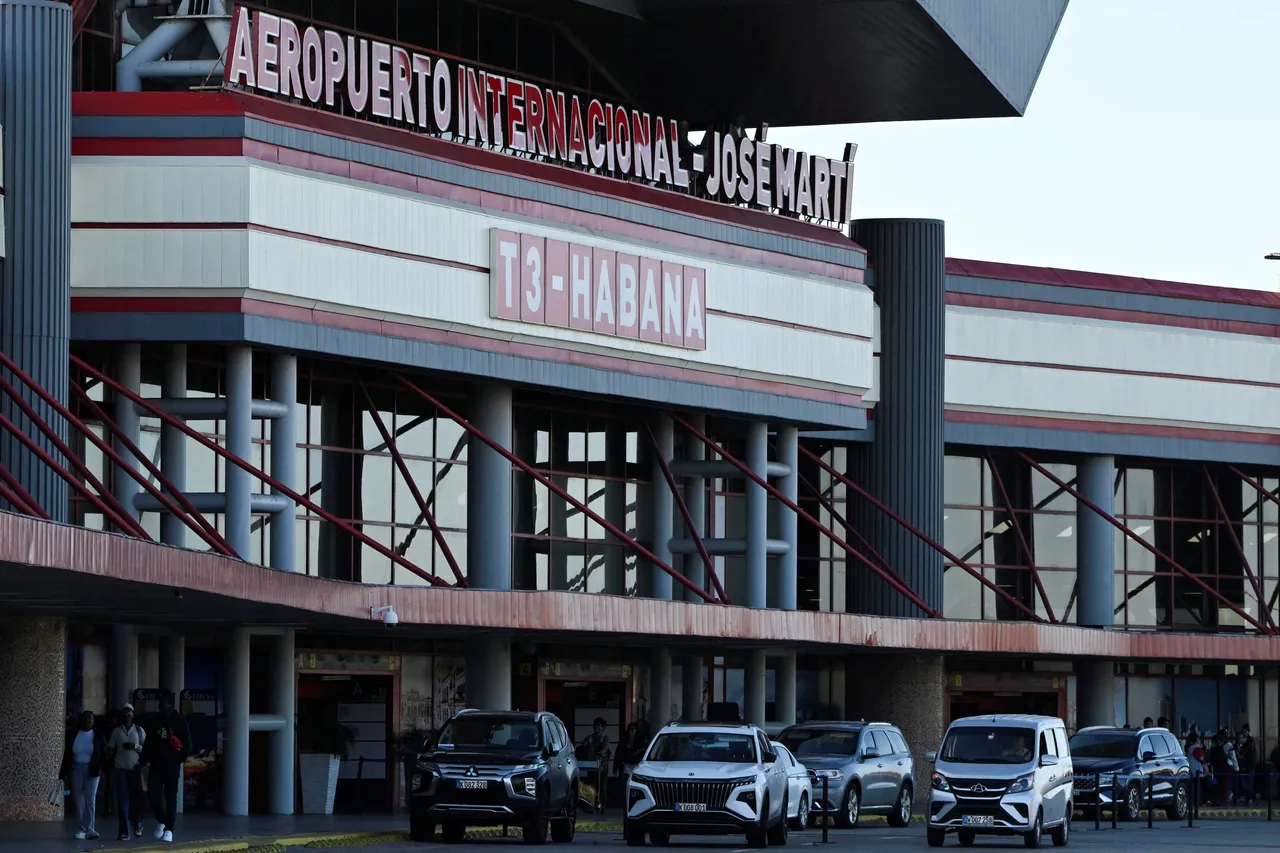 رۇسىيە فېدېراتسىيەسى ئېنېرگىيە كىرىزىسىگە دۇچ كەلگەن كۇباغا ياردەم بېرىدۇ