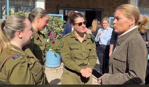 Linkspartei kritisiert Besuch Klöckners in Gaza als „Katastrophentourismus“