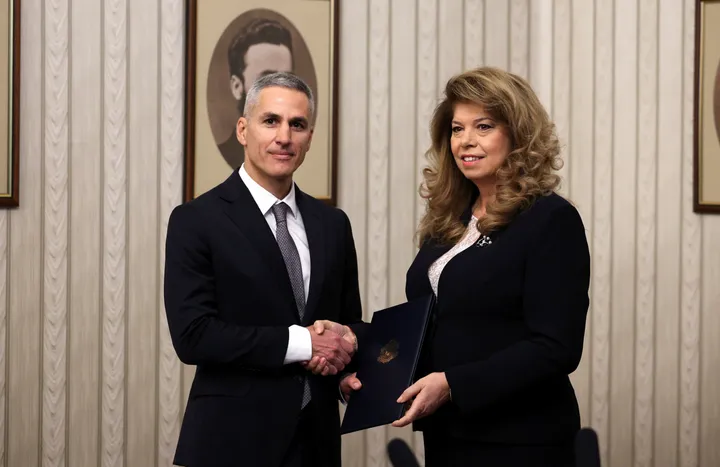 Болгарияда 19 сәуірде мерзімінен бұрын сайлау өтеді