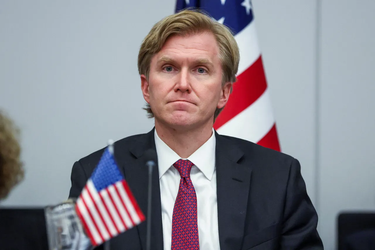 अमेरिकी राजदूत गोर ने प्रमुख रक्षा अधिकारी एल्ब्रिज कोल्बी की भारत यात्रा की घोषणा की।