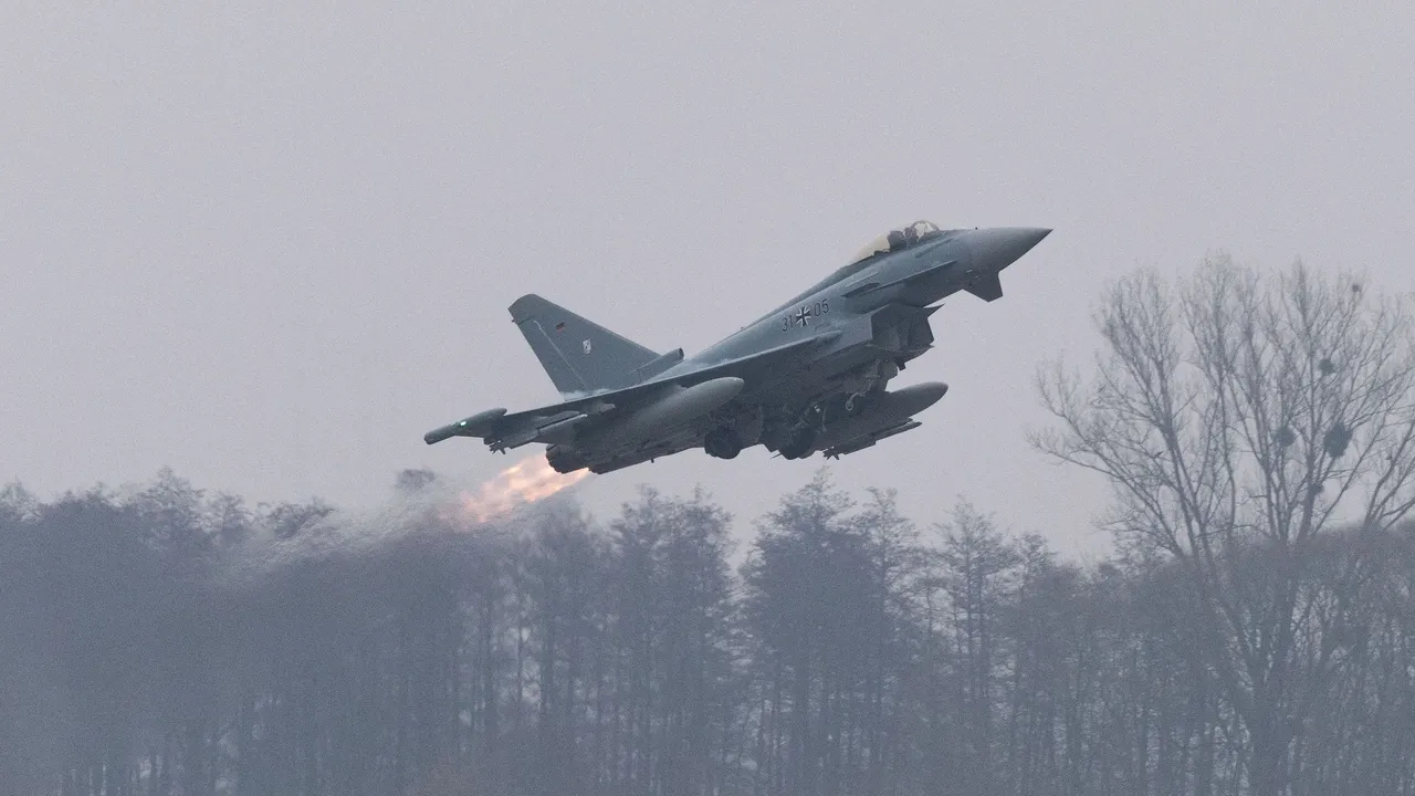 مشارکت هوایی آلمان در مأموریت جدید ناتو؛ استقرار ۴ یوروفایتر در قطب شمال