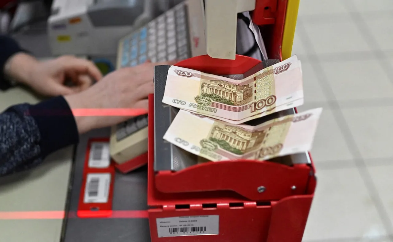 Госдолг России впервые за 20 лет превысил $60 млрд