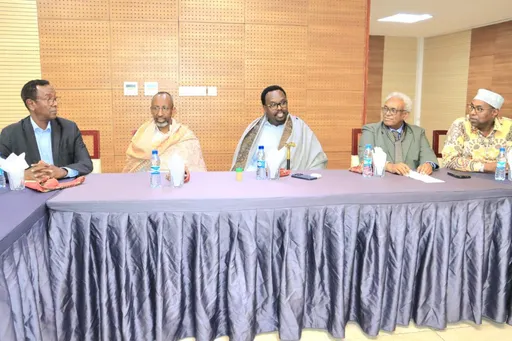 RW Ku-xigeenka Soomaaliya oo soo xiray shirkii Akademiya Goboleedka Af Soomaaliga: Muqdisho