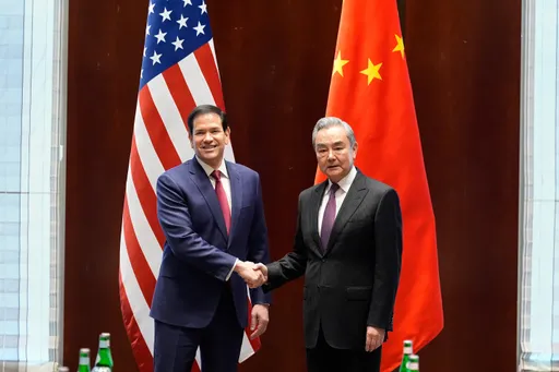 중국 외교부장, 미국 루비오 의원 뮌헨 안보 회의에서 대화 증진 합의