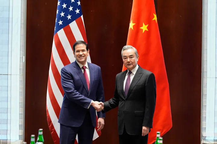 중국 외교부장, 미국 루비오 의원 뮌헨 안보 회의에서 대화 증진 합의