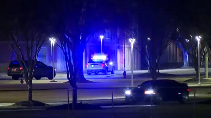 قتيلان وجريح في إطلاق نار داخل مجمع سكني بجامعة ساوث كارولينا