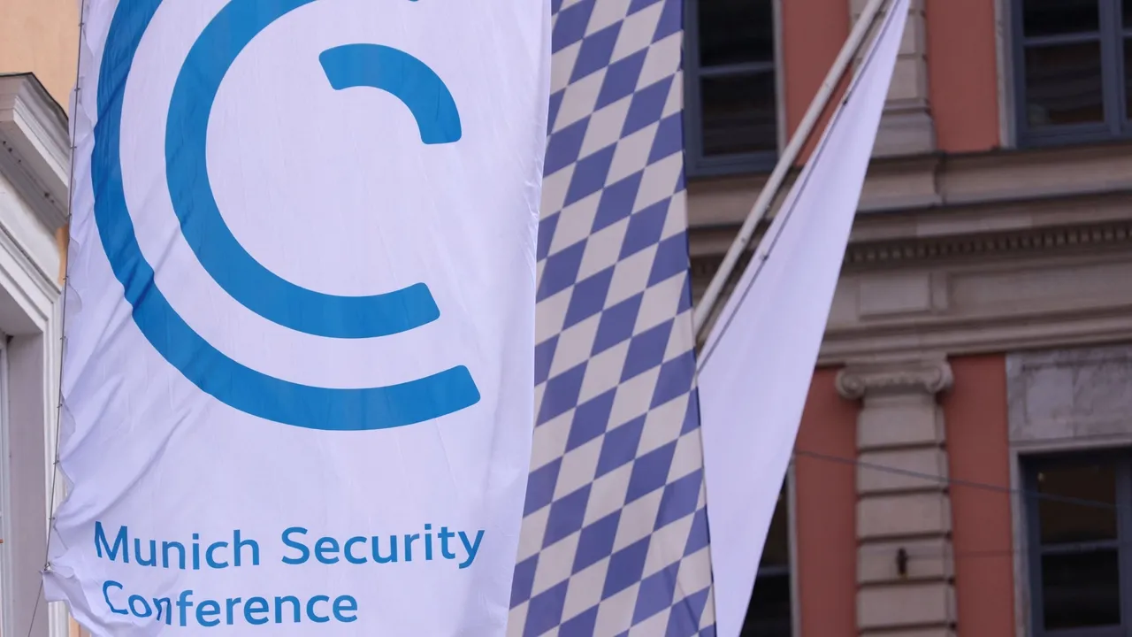 Líderes mundiais reúnem-se em Munique enquanto a “política do bulldozer” gera preocupação