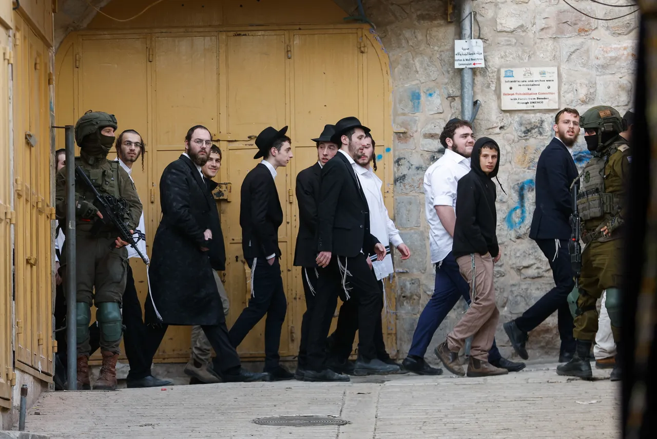 EU urges Israel to stop 'unacceptable' violence by illegal settlers in occupied West Bank