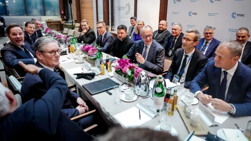 قادة أوروبا يدعون من ميونيخ إلى ترميم الثقة مع واشنطن وتعزيز الاستقلالية الدفاعية