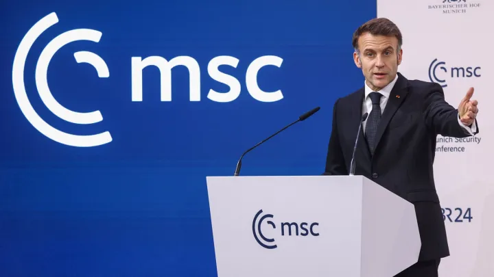 رئیس‌جمهور فرانسه: اروپا باید به یک قدرت ژئوپولیتیک تبدیل شود