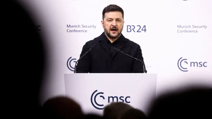 Зеленский назвал условие для проведения выборов