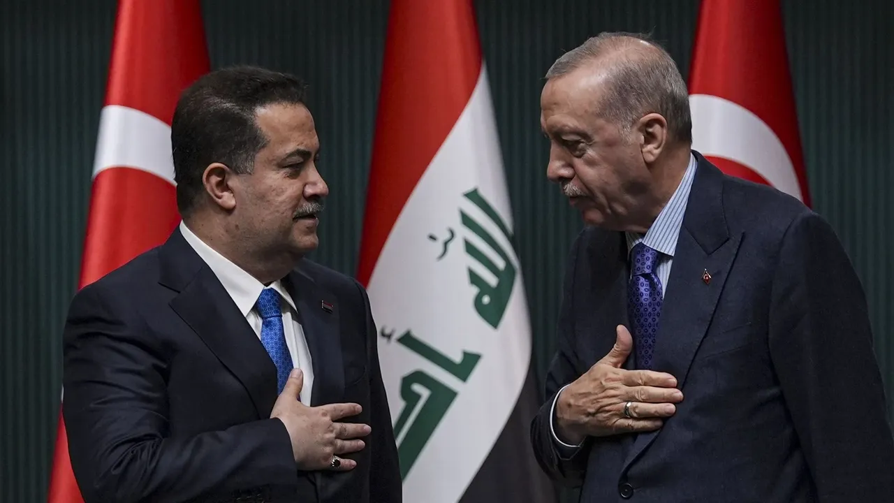 Türkiyə və İraq dövlət başçıları arasında telefon danışığı olub