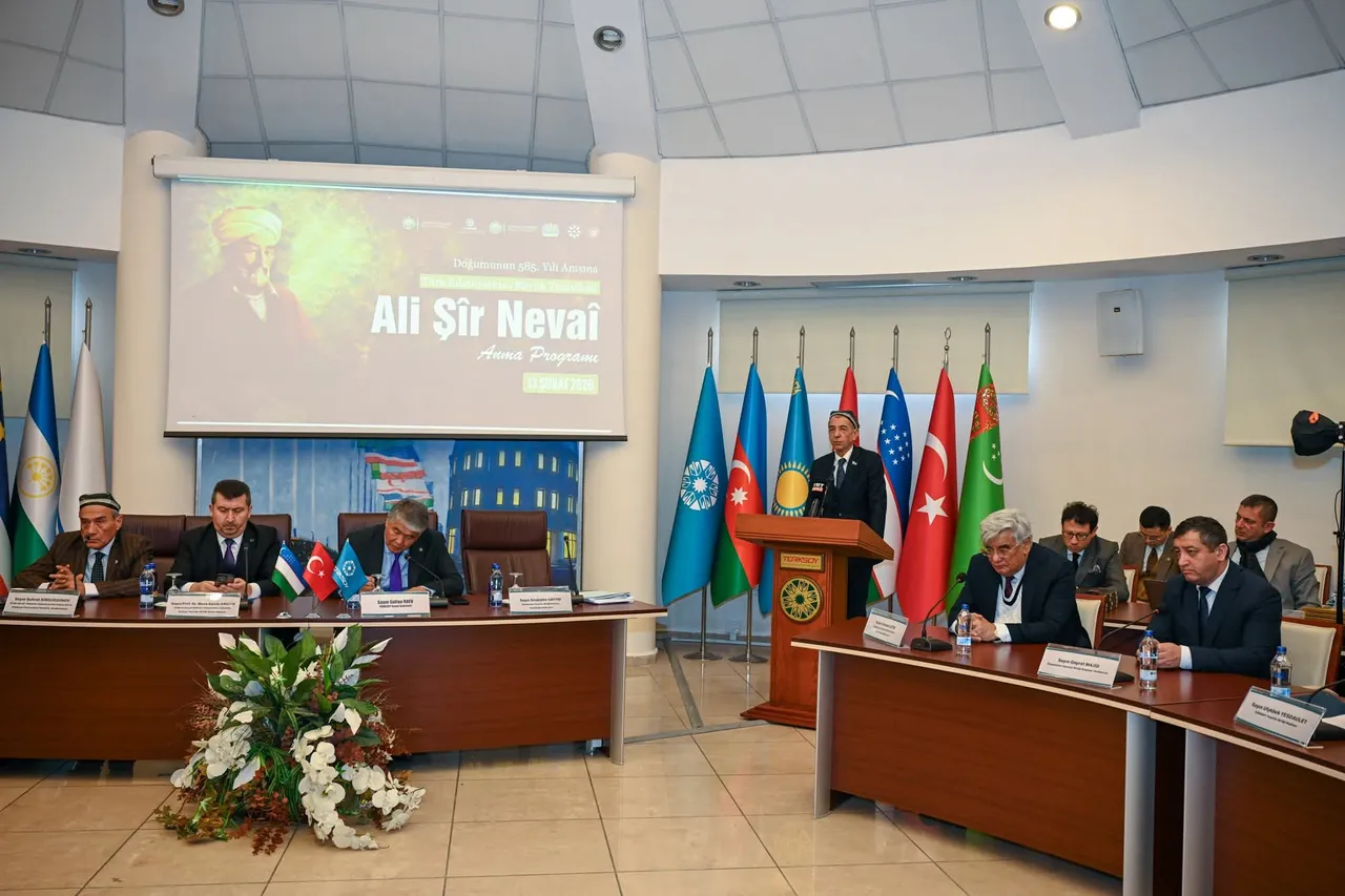 Poytaxt Anqarada Alisher Navoiy xotirasiga hurmat bajo keltirildi