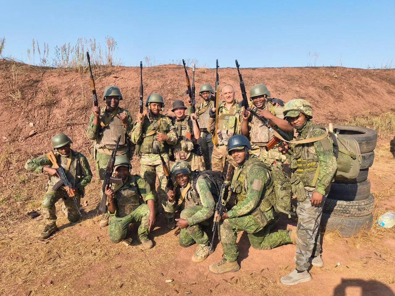 Nijeriya ta gargaɗi ‘yan ƙasar kan faɗawa tarkon masu ɗaukar ma’aikata su tura su wurin yaƙi