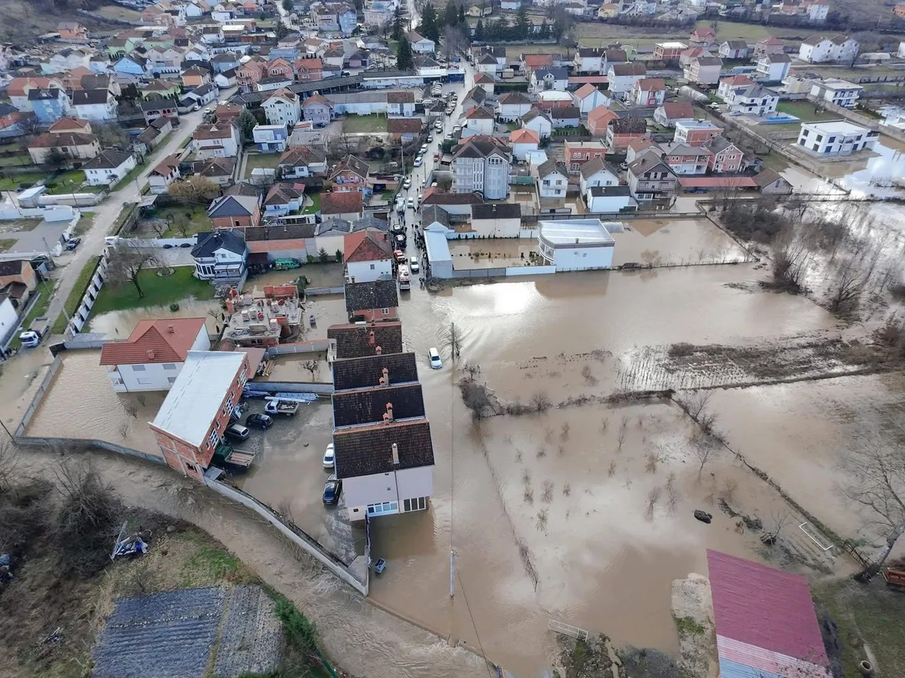 Reshjet e dendura të shiut shkaktojnë probleme në rajone të ndryshme të Maqedonisë së Veriut