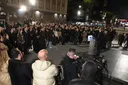Opozita shqiptare vijon me protestat antiqeveritare
