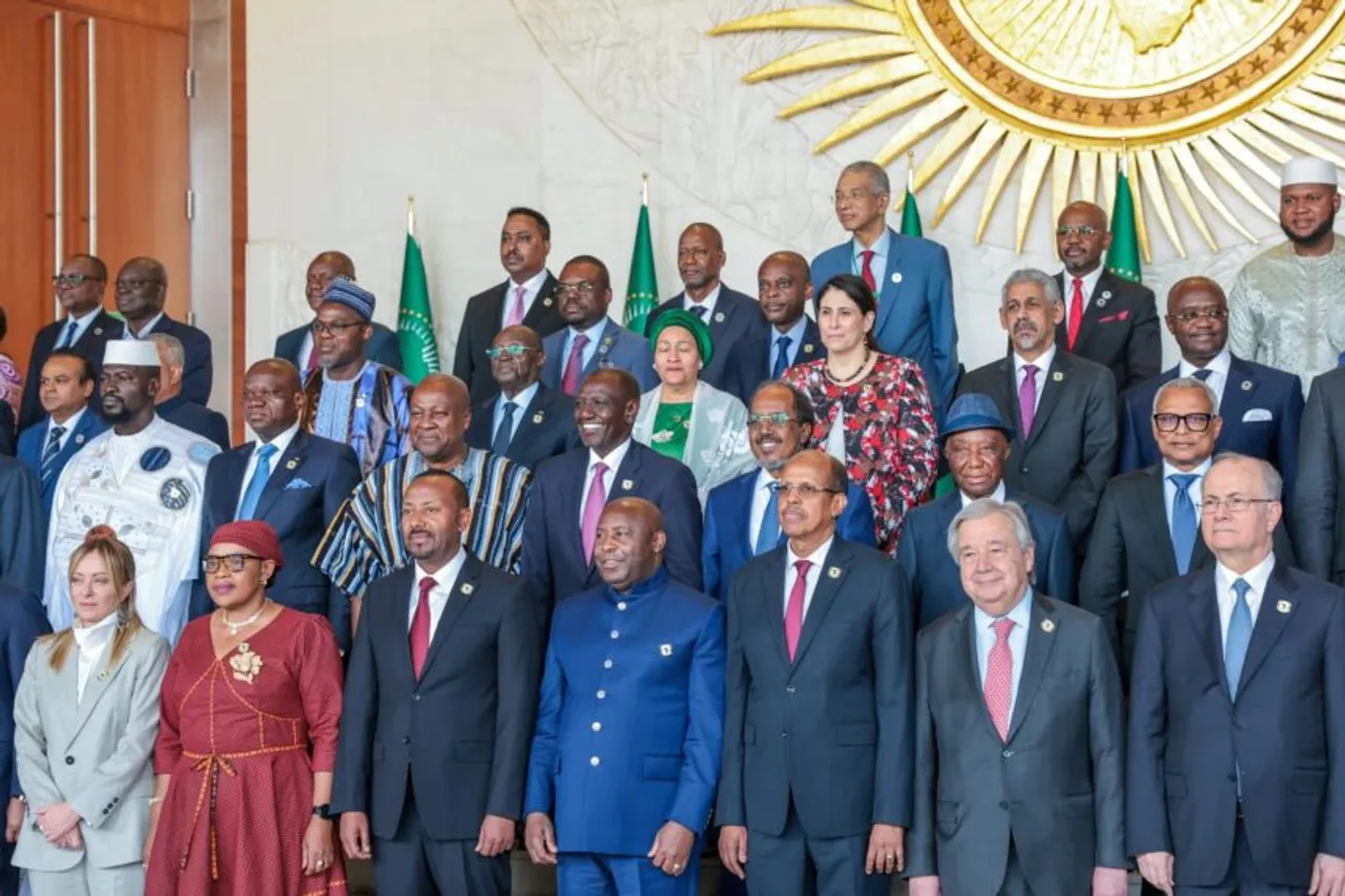 MW Xasan Sheekh oo Shir Madaxeedka AU kaga hadlay Amniga, Dimuqraadiyadda iyo Madaxbannaanida