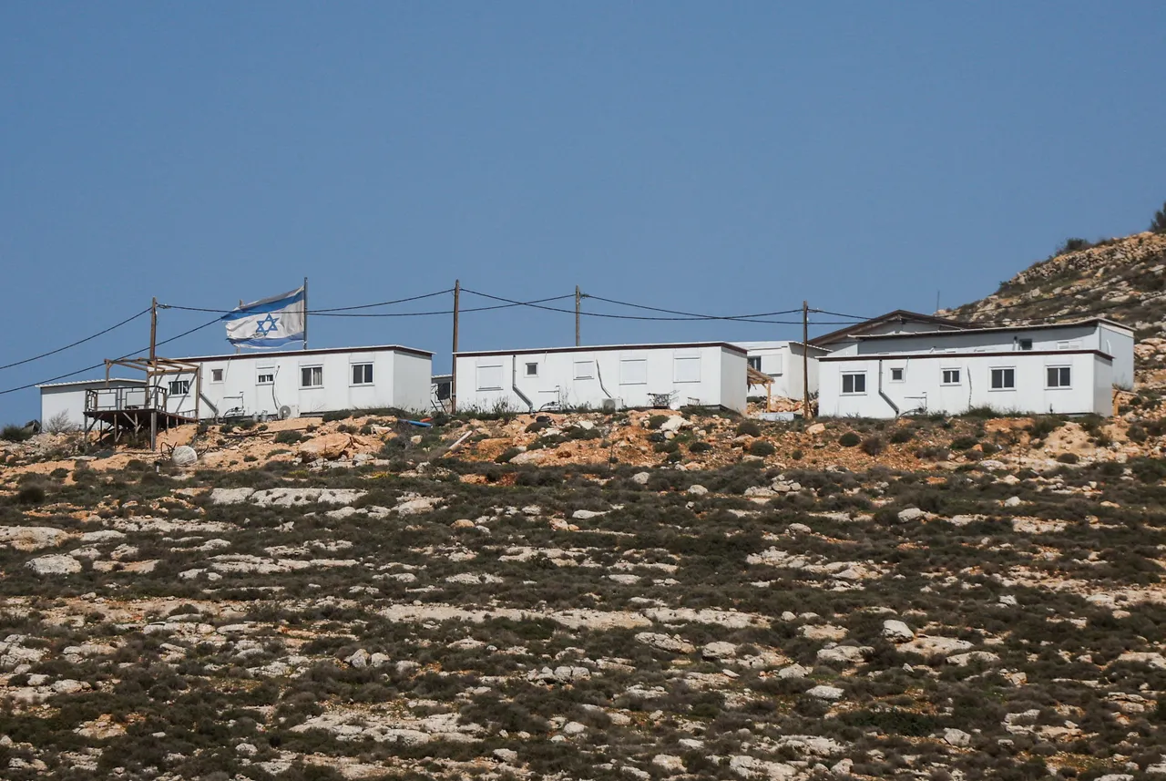 Осум земји меѓу кои и Туркије заеднички ја осудија одлуката на Израел за Западен Брег