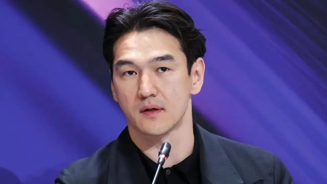 Спецслужбы Казахстана взялись за комика Сабурова