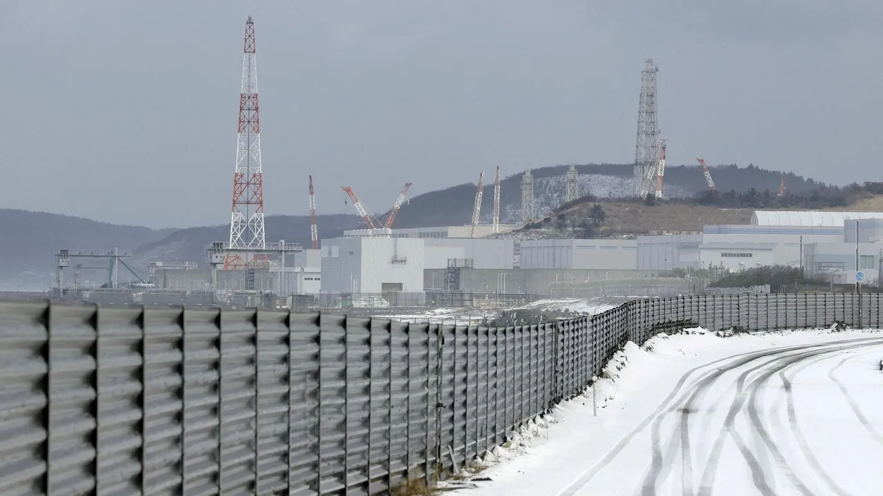 Yaponiyä dönyanıñ iñ zur atom êlektr stansiyäsen qabat êşlätep cibärä